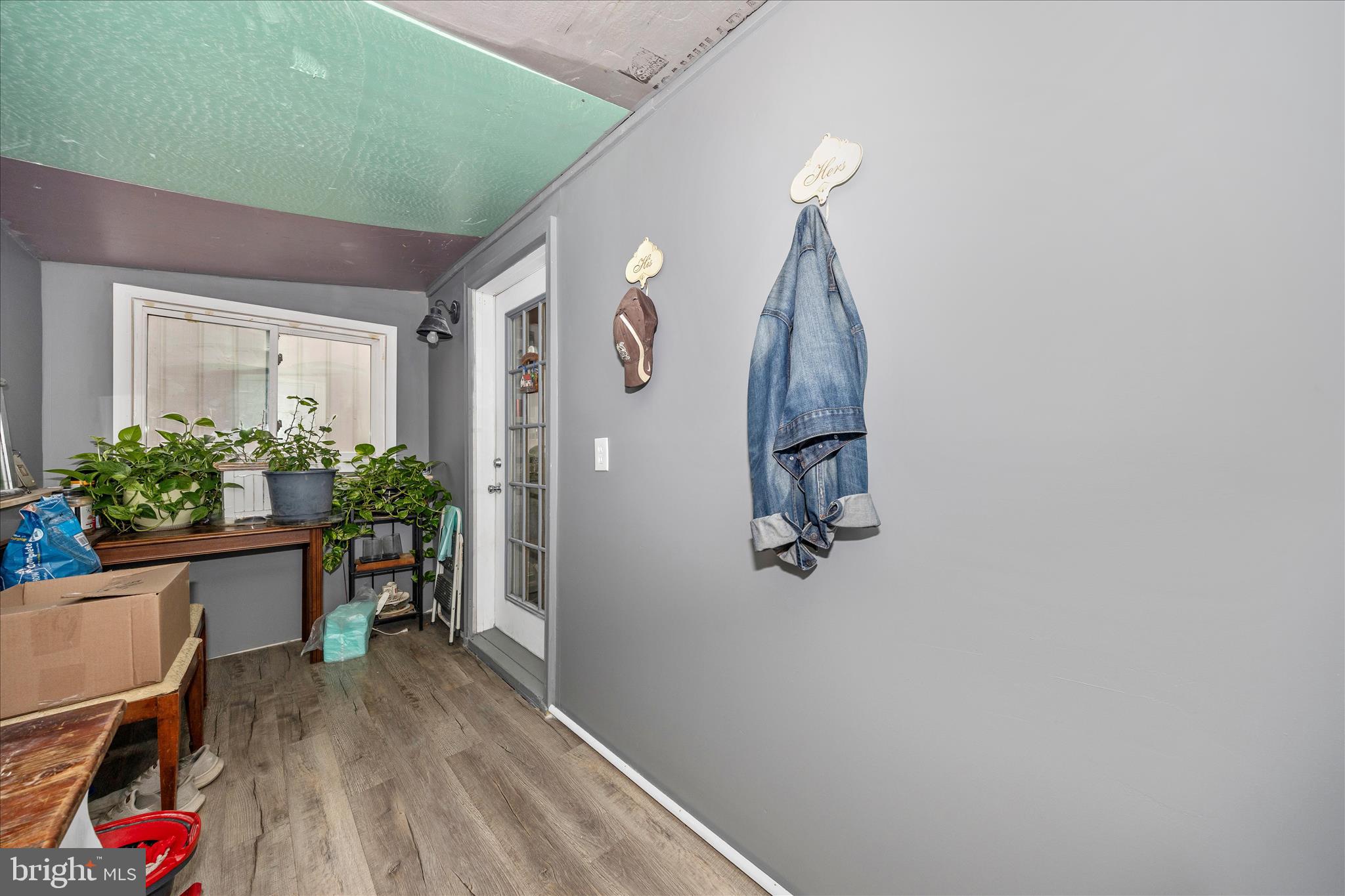 WEST END - Residential