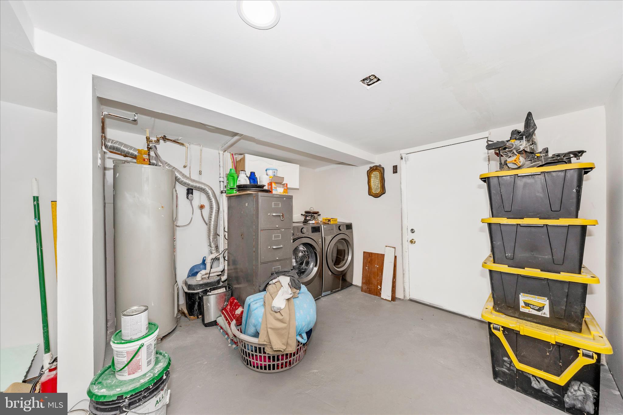 WEST END - Residential