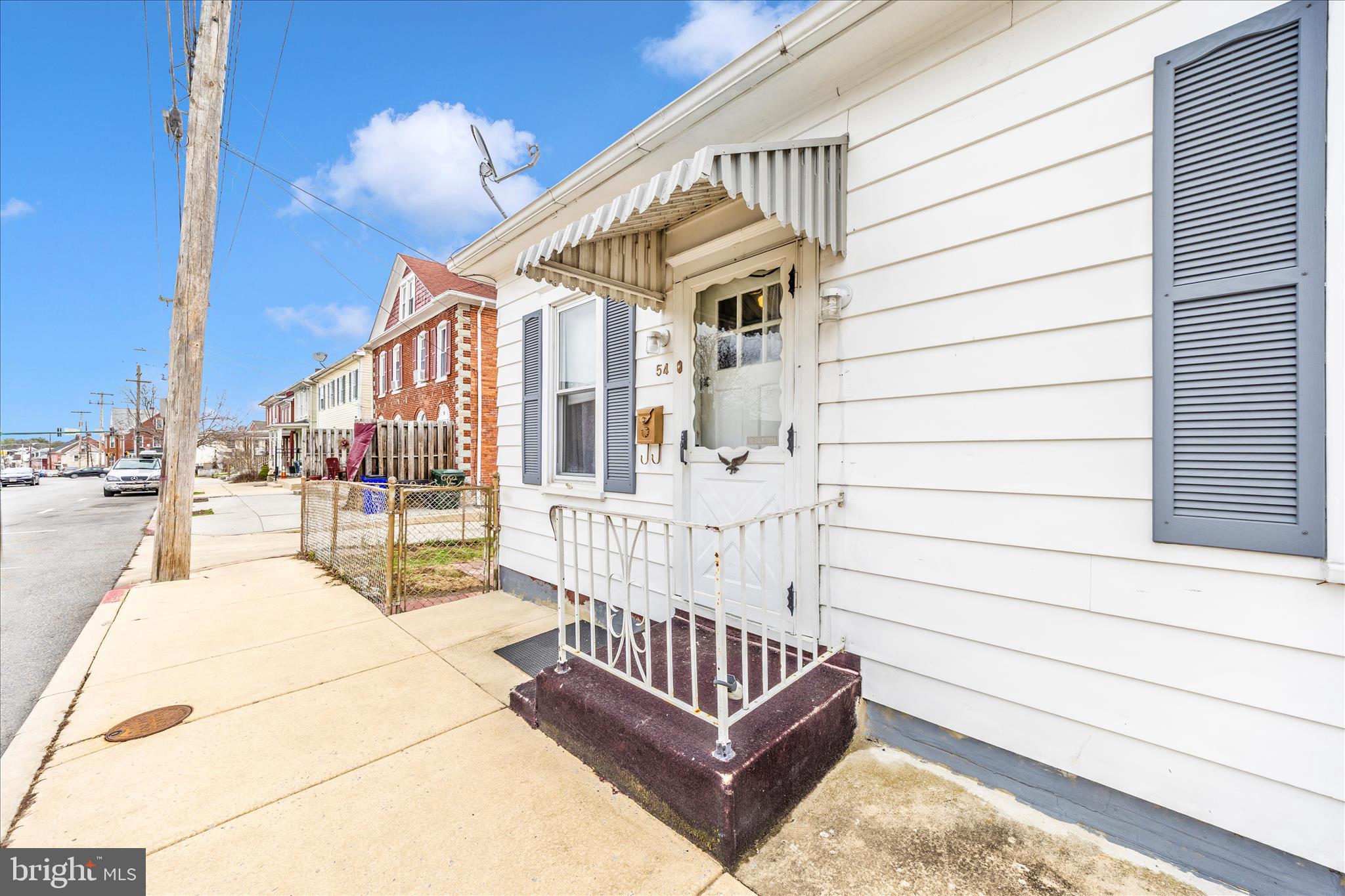 WEST END - Residential