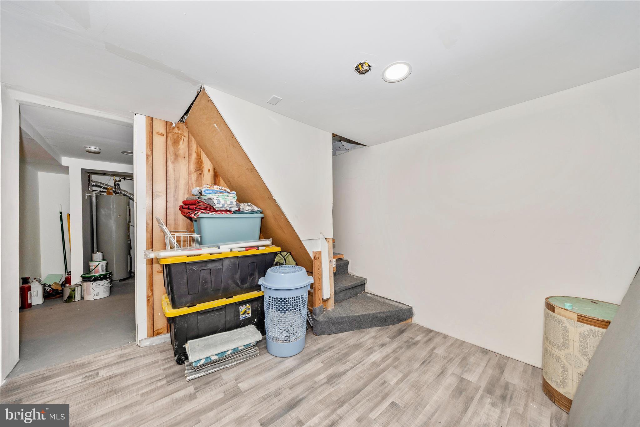 WEST END - Residential