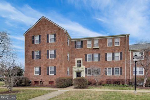 6622 E WAKEFIELD DRIVE B1 ALEXANDRIA VA 22307