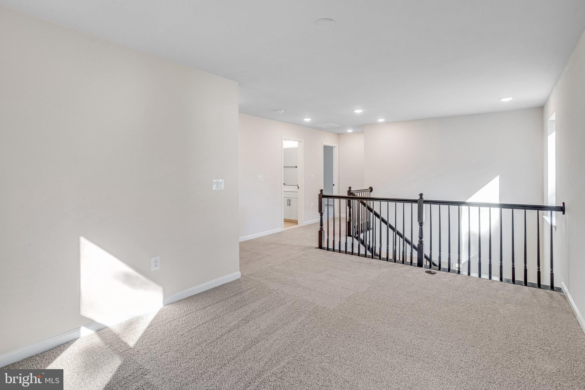 WILDERNESS SHORES - Residential