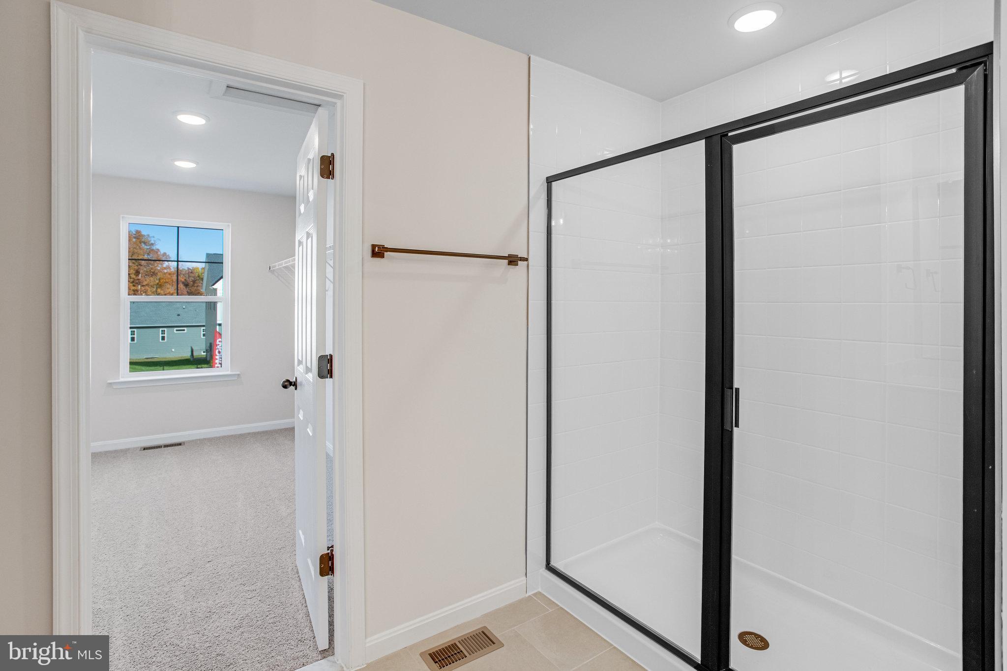 WILDERNESS SHORES - Residential