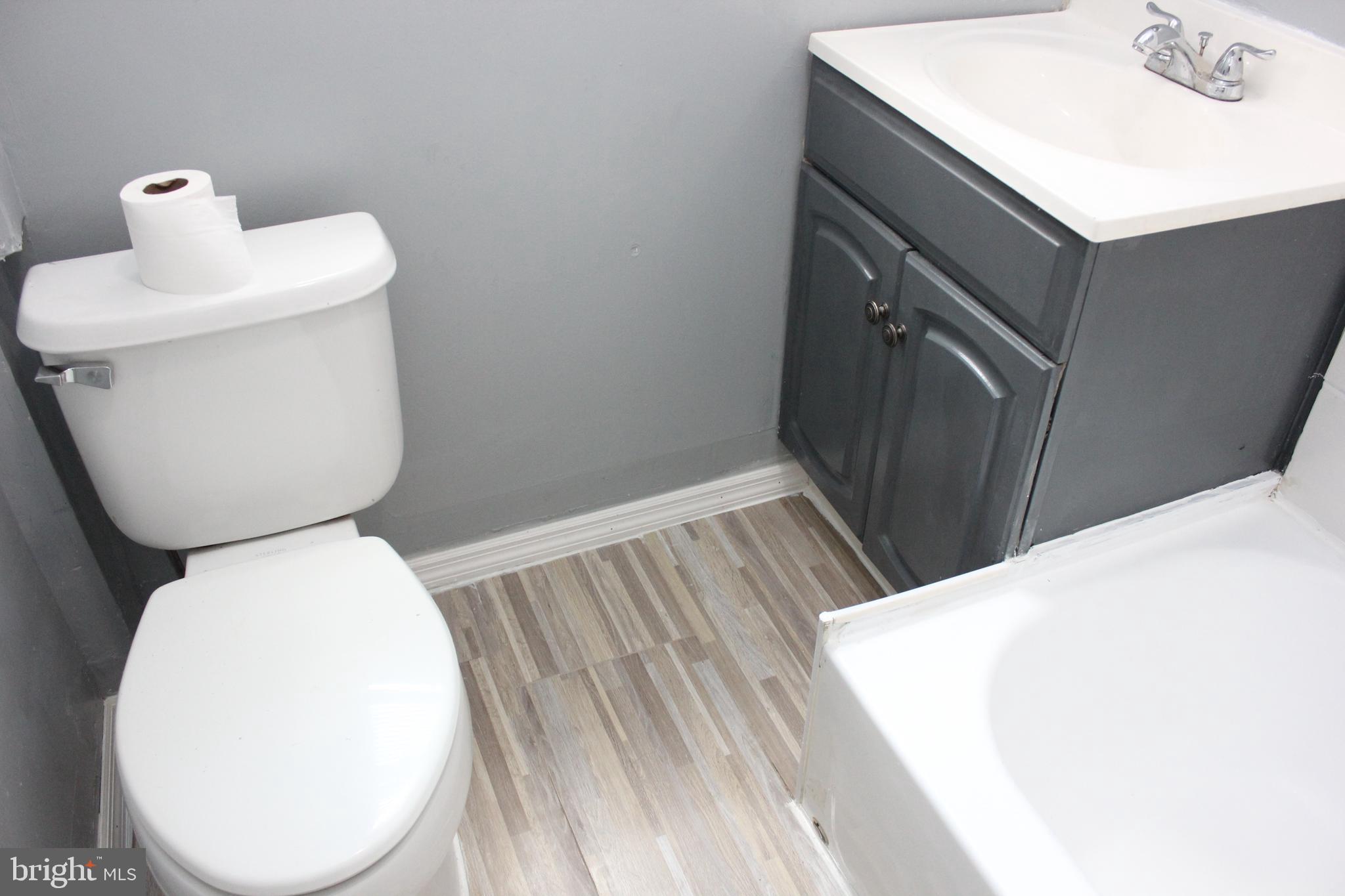 KENSINGTON - Residential