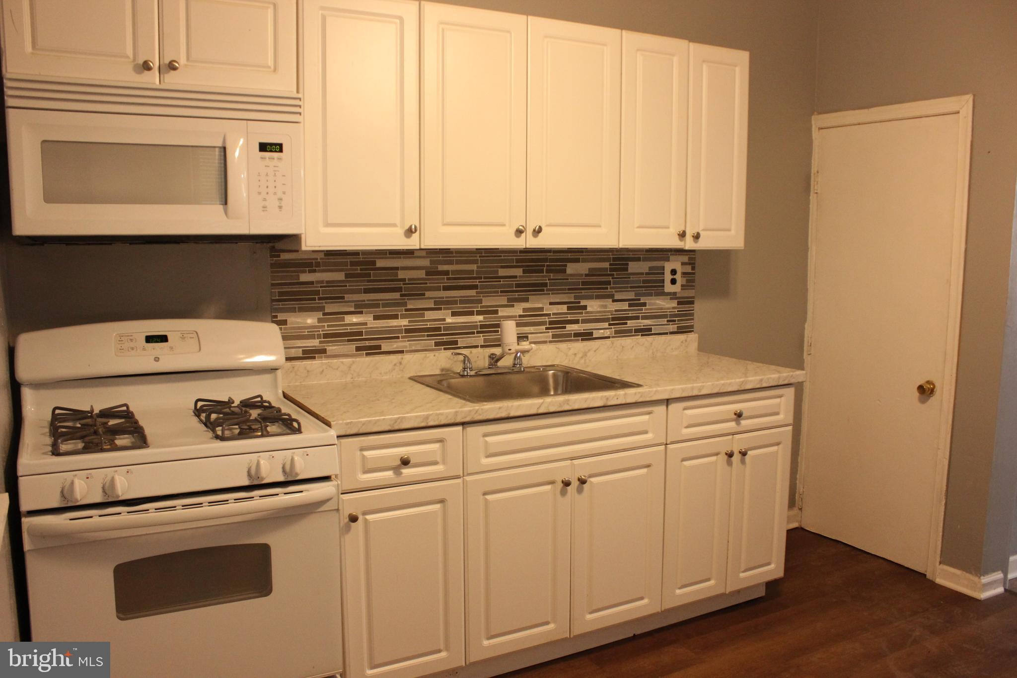 KENSINGTON - Residential