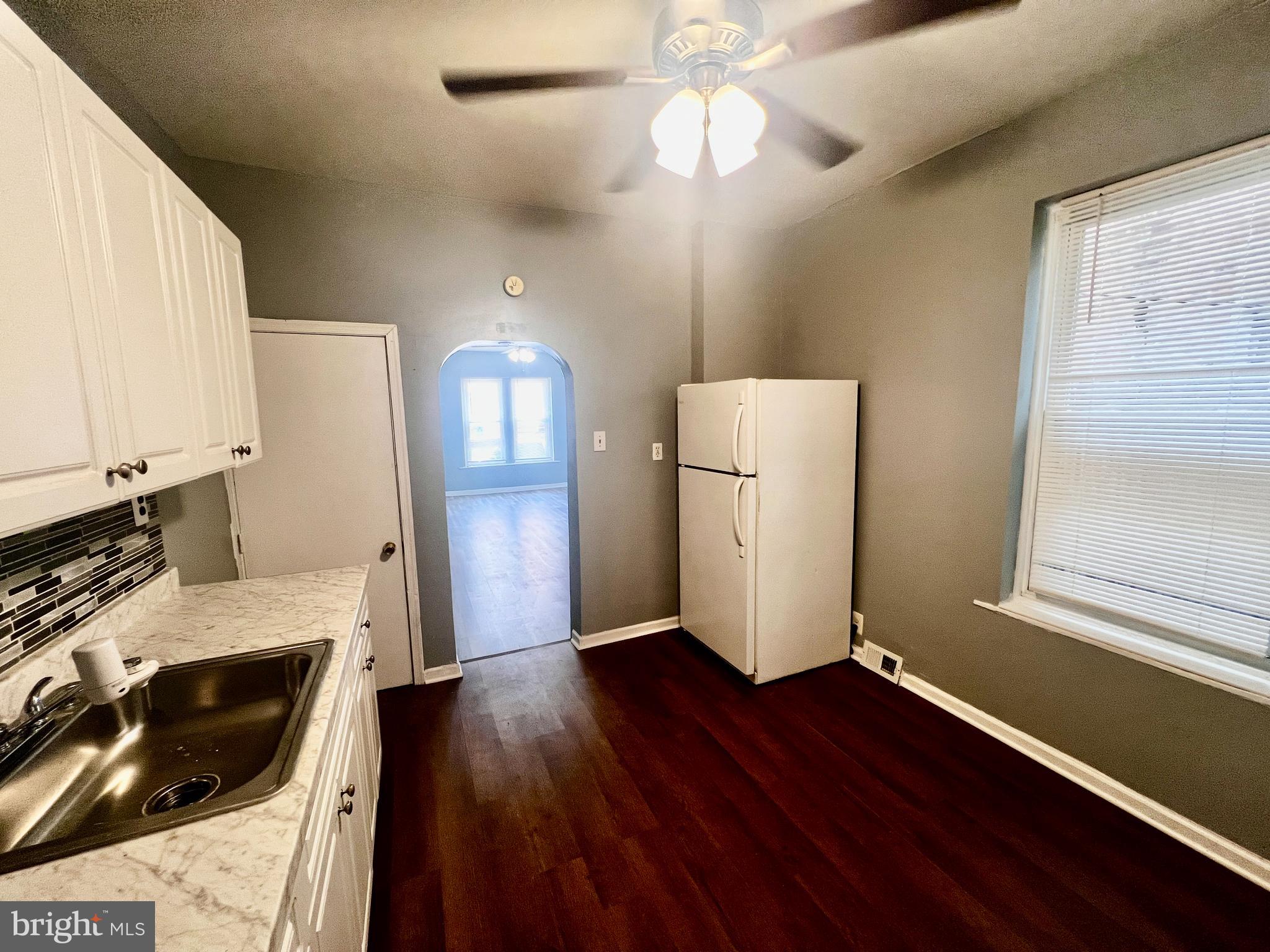 KENSINGTON - Residential