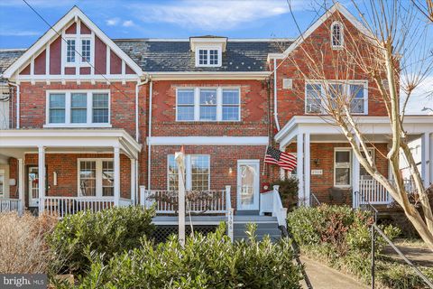 2306 38TH STREET NW WASHINGTON DC 20007