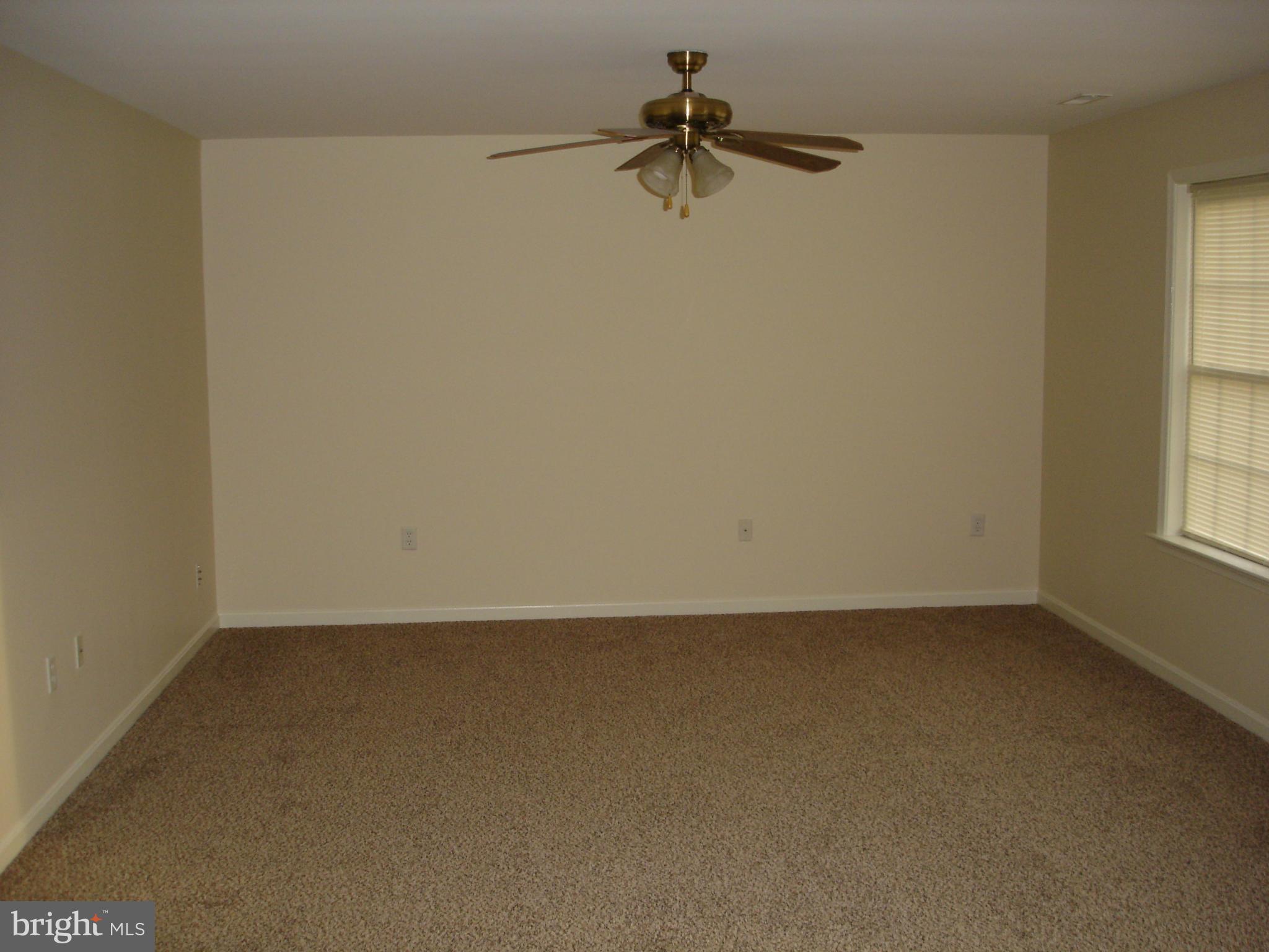 HAMMONDS MILL - Residential Lease