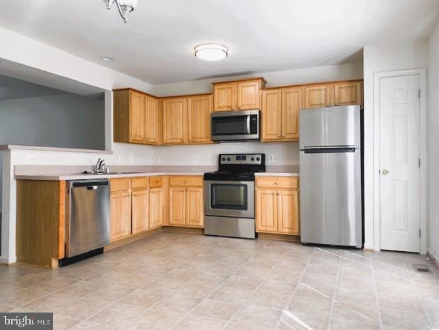 LIBERTY PLACE - Residential Lease