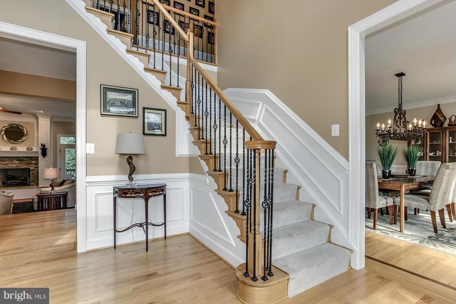 BARCLAY WOODS - Residential