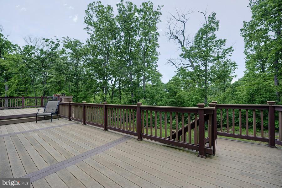 BARCLAY WOODS - Residential