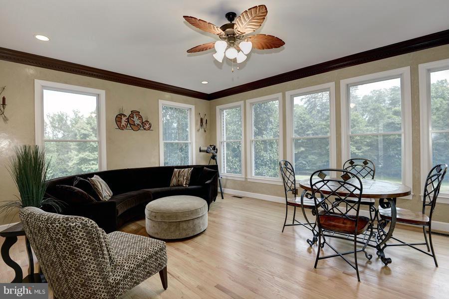 BARCLAY WOODS - Residential