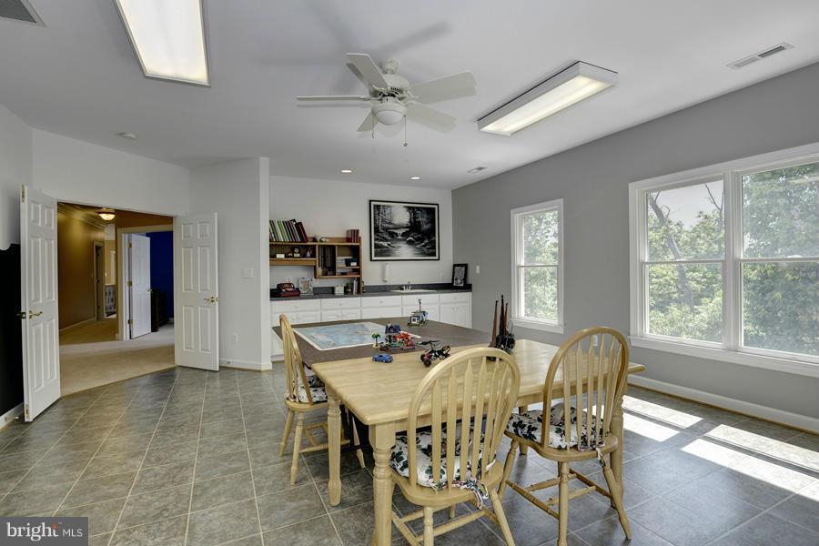 BARCLAY WOODS - Residential