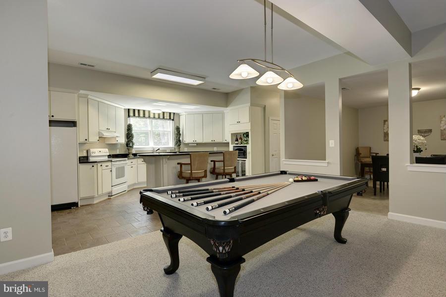 BARCLAY WOODS - Residential