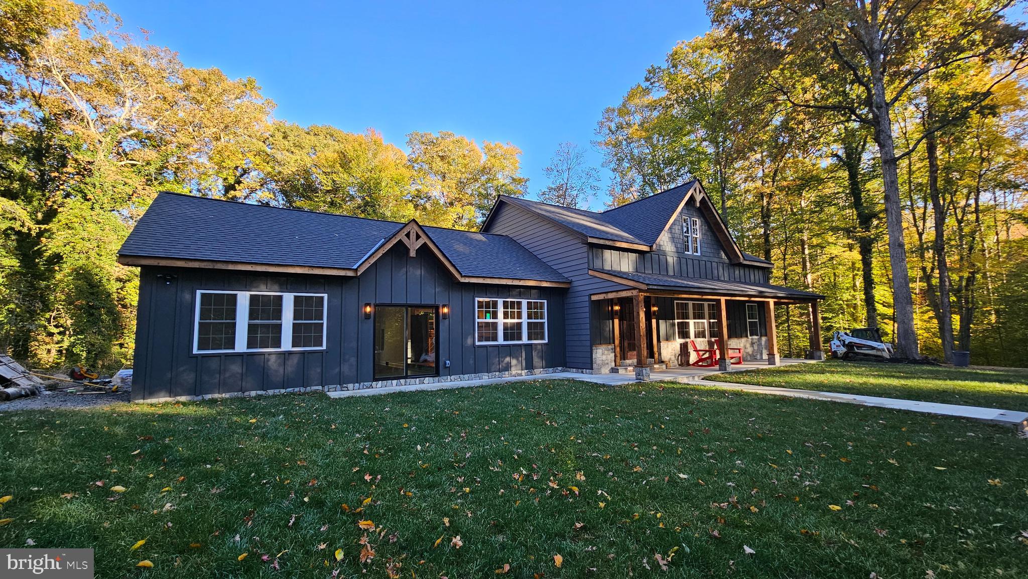 ANNAPOLIS WOODS - Residential Lease