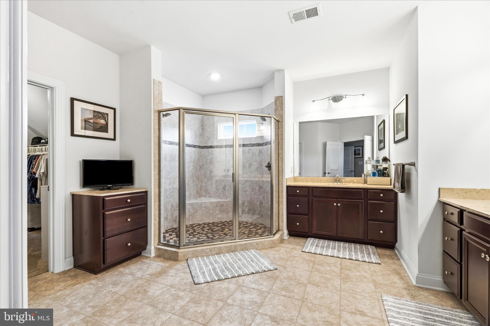 HEWITT'S LANDING - Residential