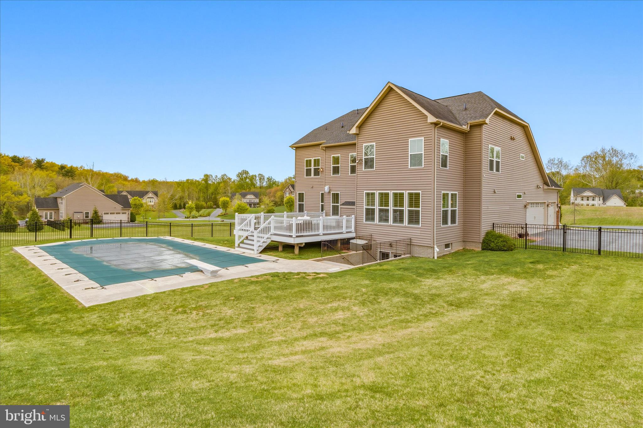 HEWITT'S LANDING - Residential