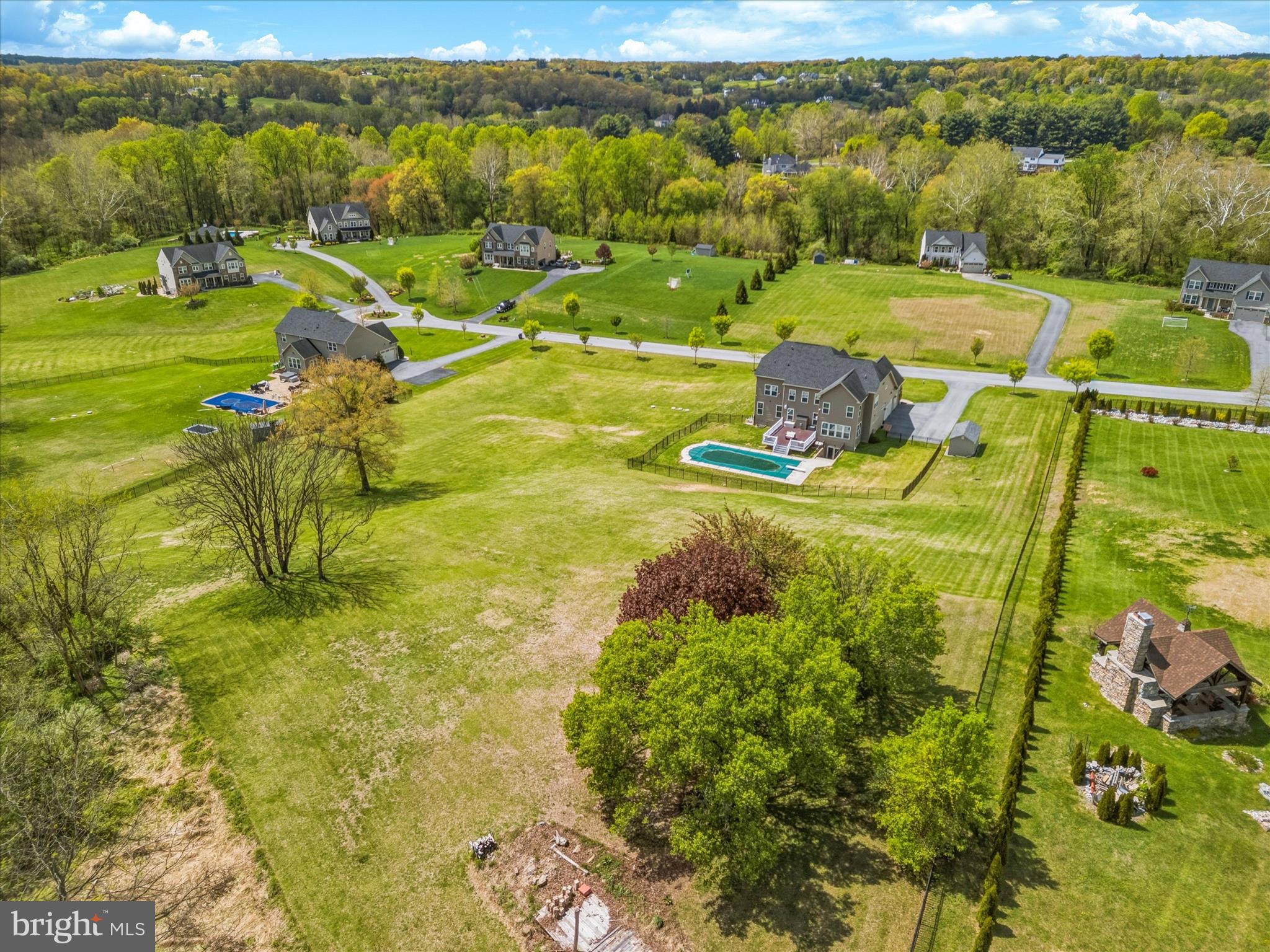 HEWITT'S LANDING - Residential