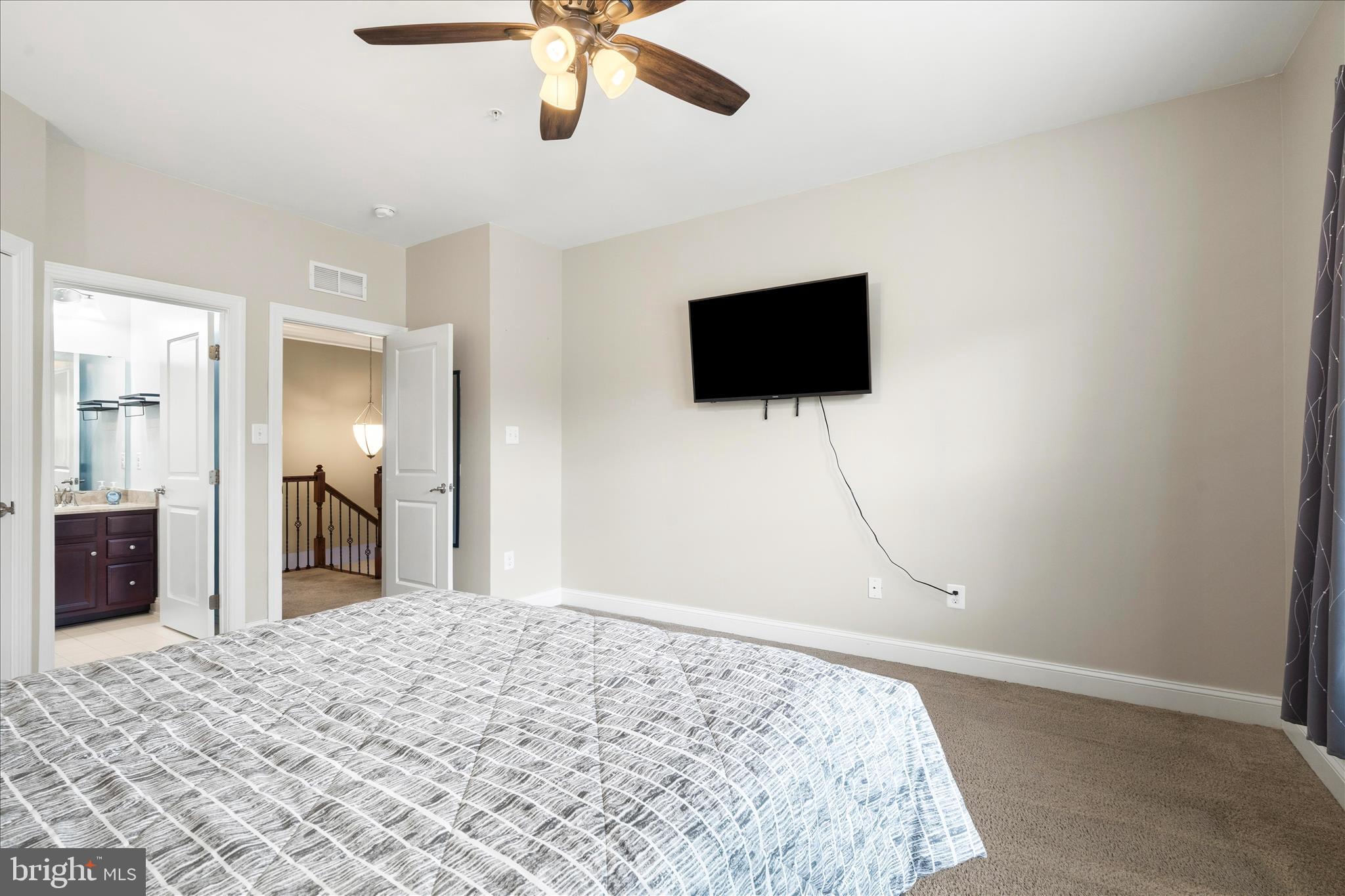 HEWITT'S LANDING - Residential