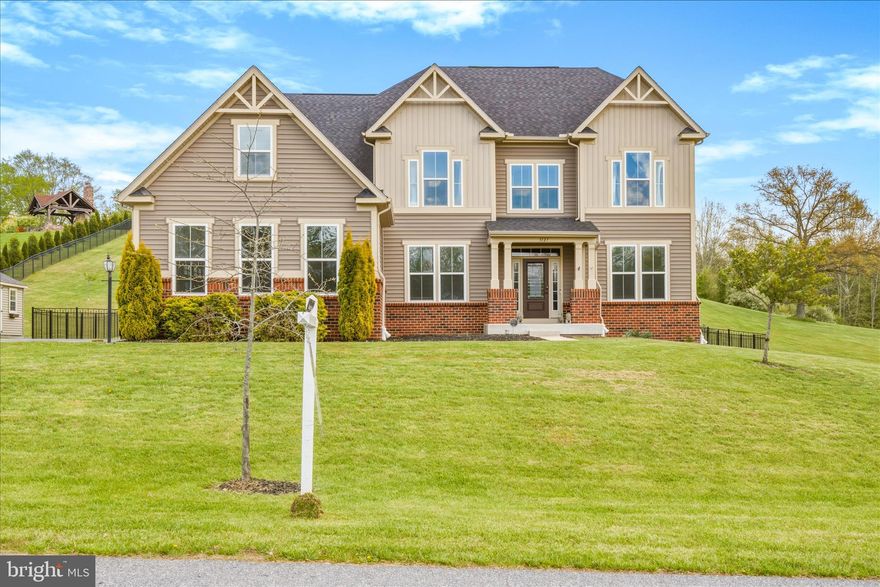 Luxury living awaits in this expansive 6-bedroom, 5-full-bathroom estate, boasting 6,074 total square feet on a generous 2.9-acre lot, all set against a backdrop of serene pastoral views.

Designed for elegance and modern comfort, the main level features soaring 10-foot ceilings and pristine hardwood floors throughout. The heart of the home is the gourmet kitchen, a chef's delight equipped with granite countertops and double ovens. Gatherings are magnificent in the two-story great room, which is anchored by a beautiful gas fireplace. Retreat to the luxurious primary suite, a true oasis complete with a dedicated sitting area and a convenient coffee bar. This home provides unparalleled space, luxury, and is efficiently serviced by natural gas.