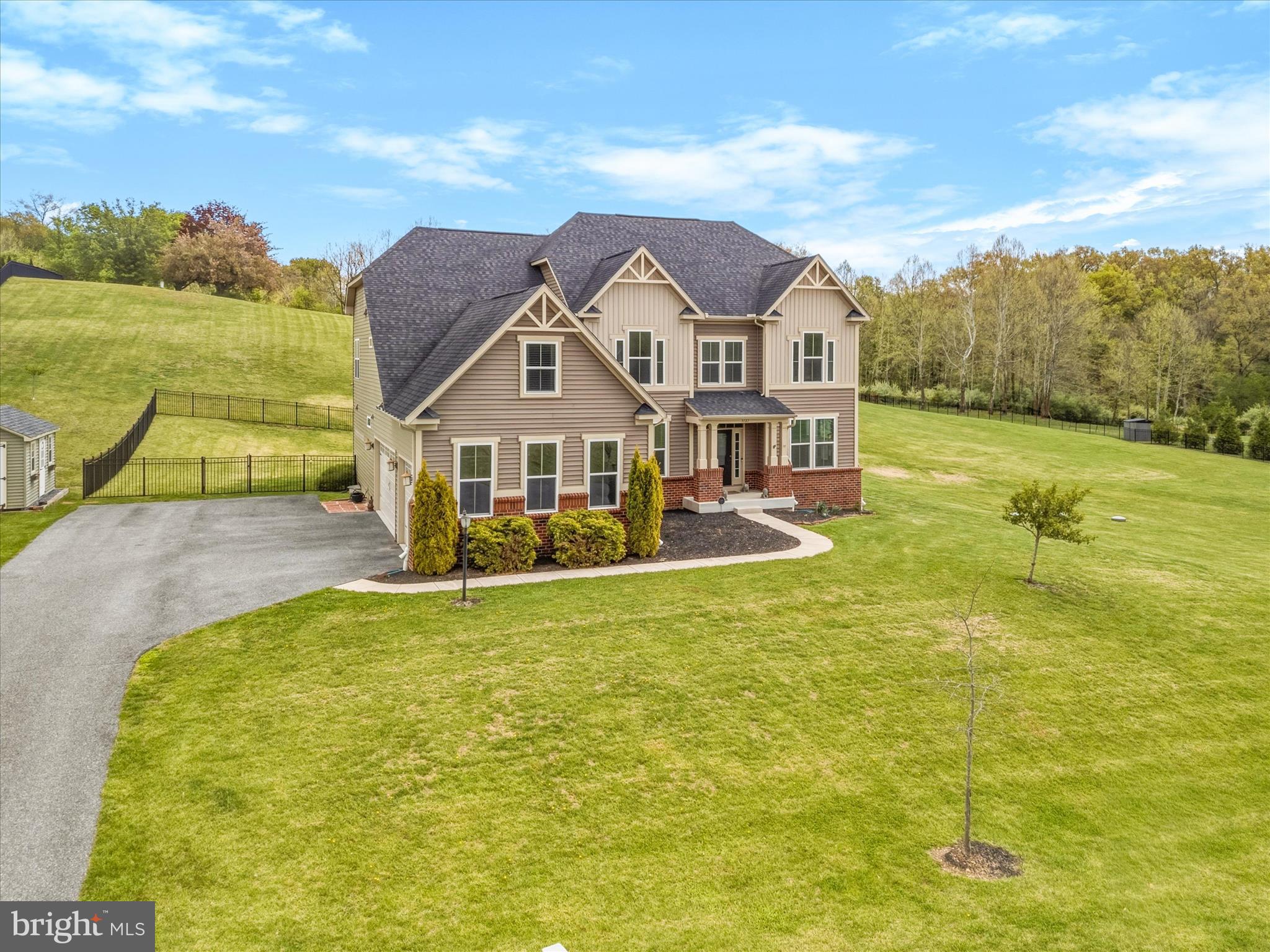 HEWITT'S LANDING - Residential