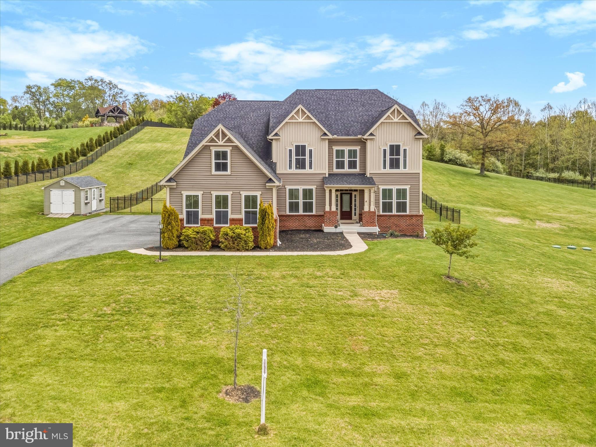 HEWITT'S LANDING - Residential