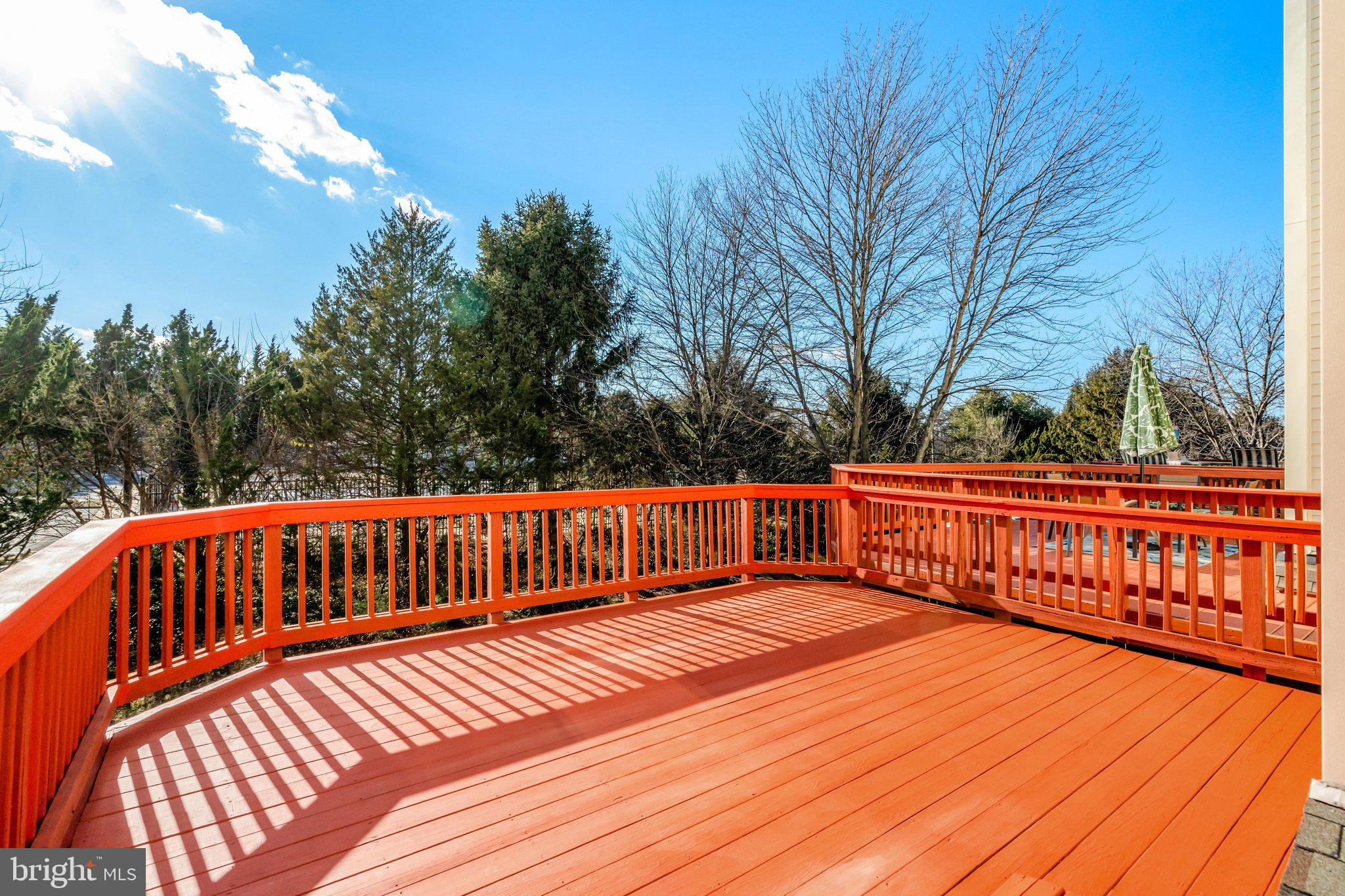 WINDING RIDGE - Residential