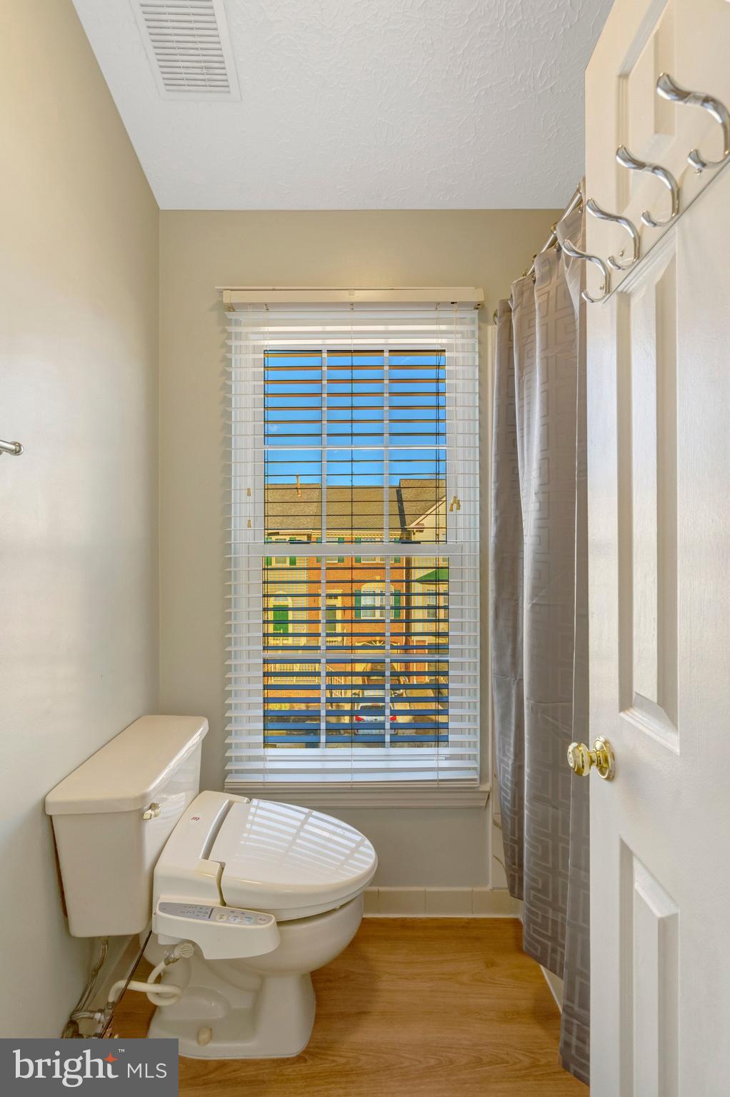 WINDING RIDGE - Residential