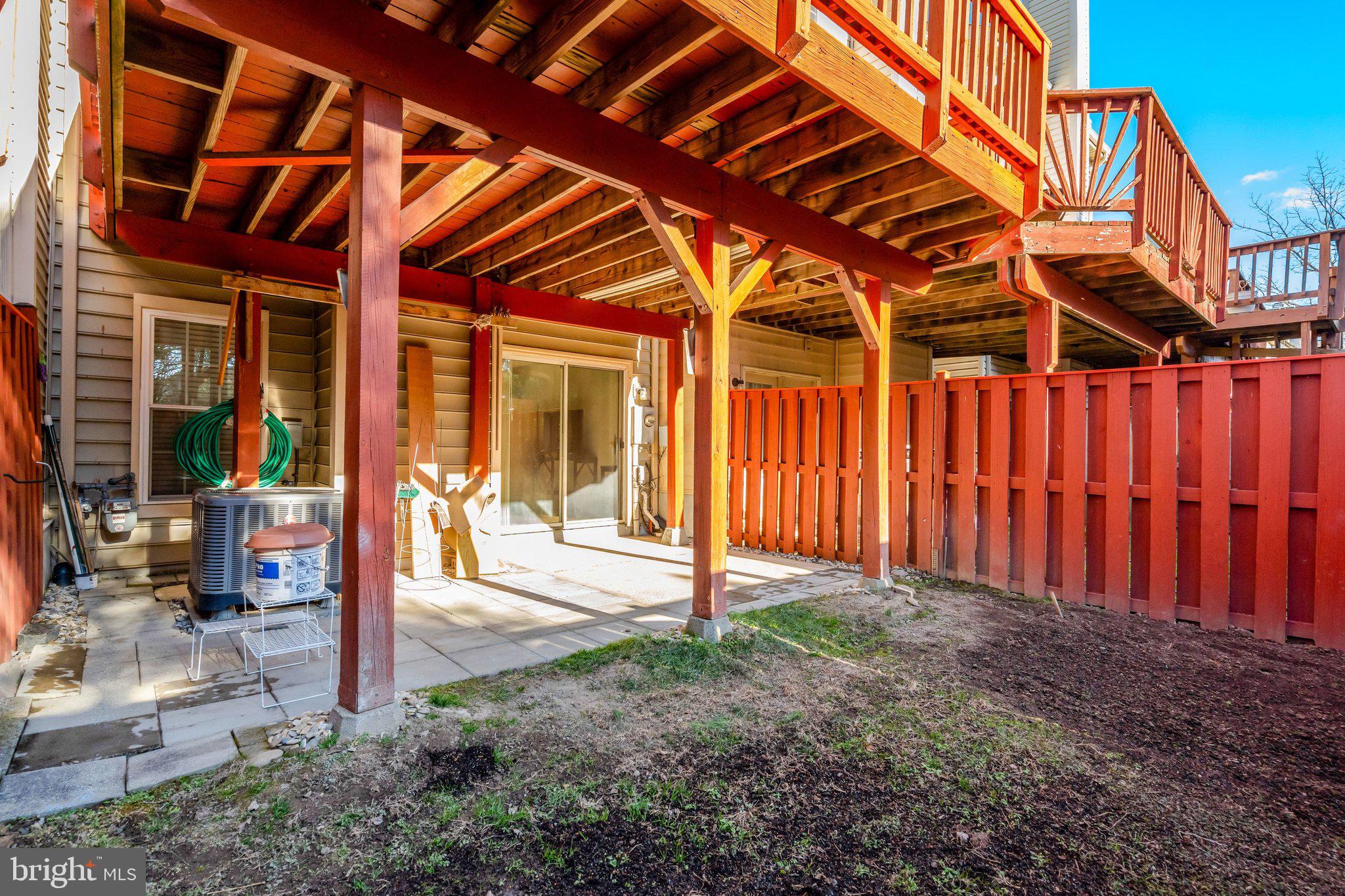 WINDING RIDGE - Residential