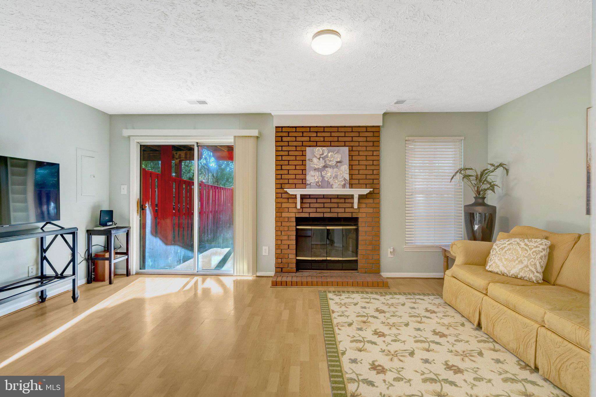 WINDING RIDGE - Residential