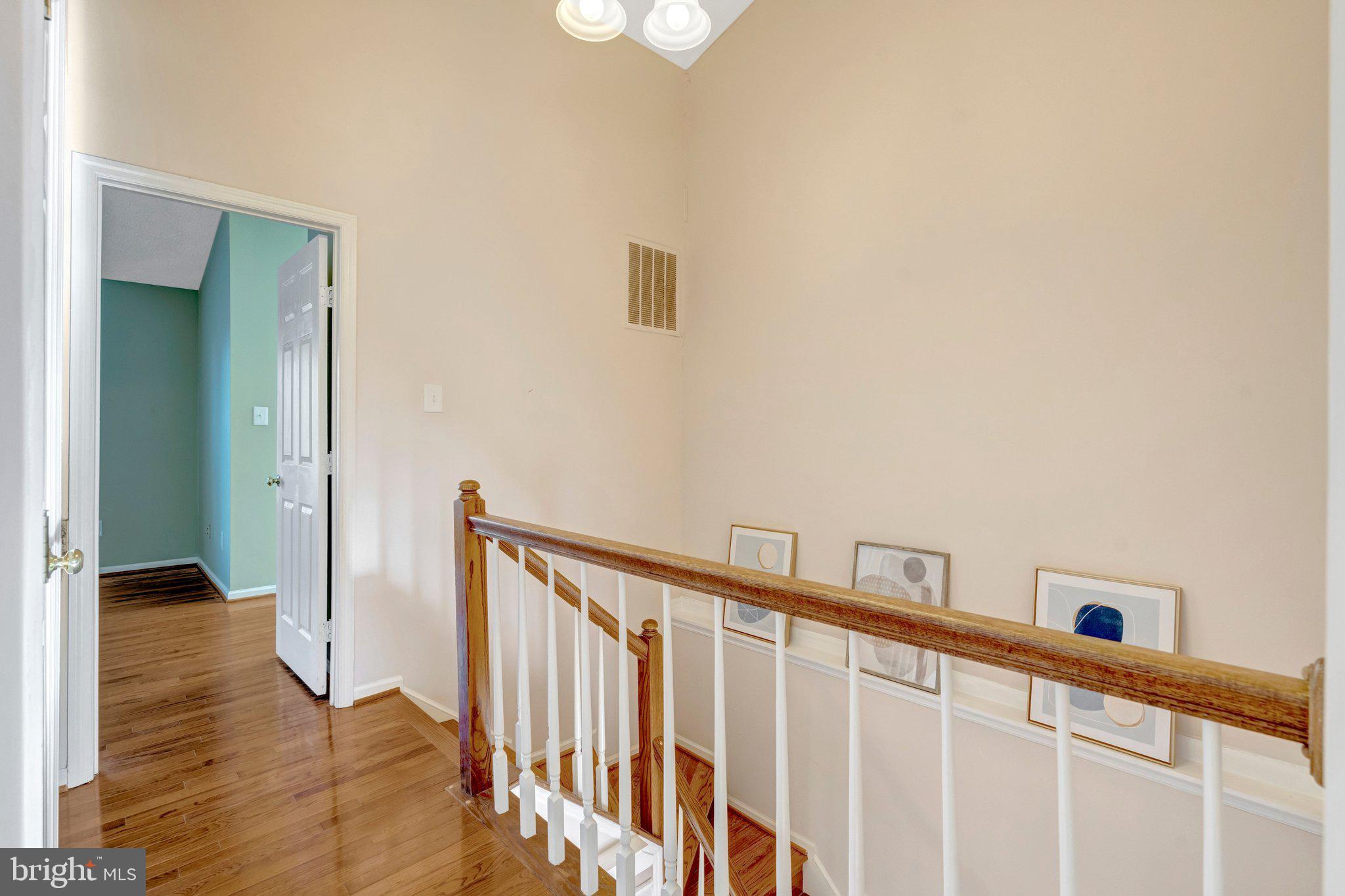 WINDING RIDGE - Residential