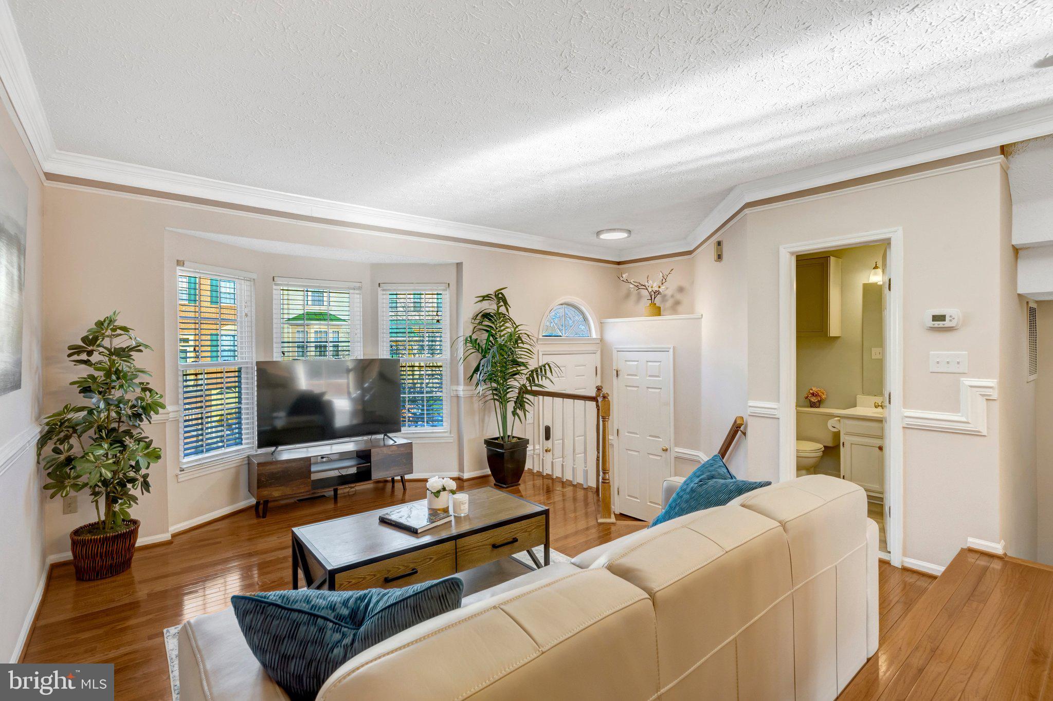 WINDING RIDGE - Residential