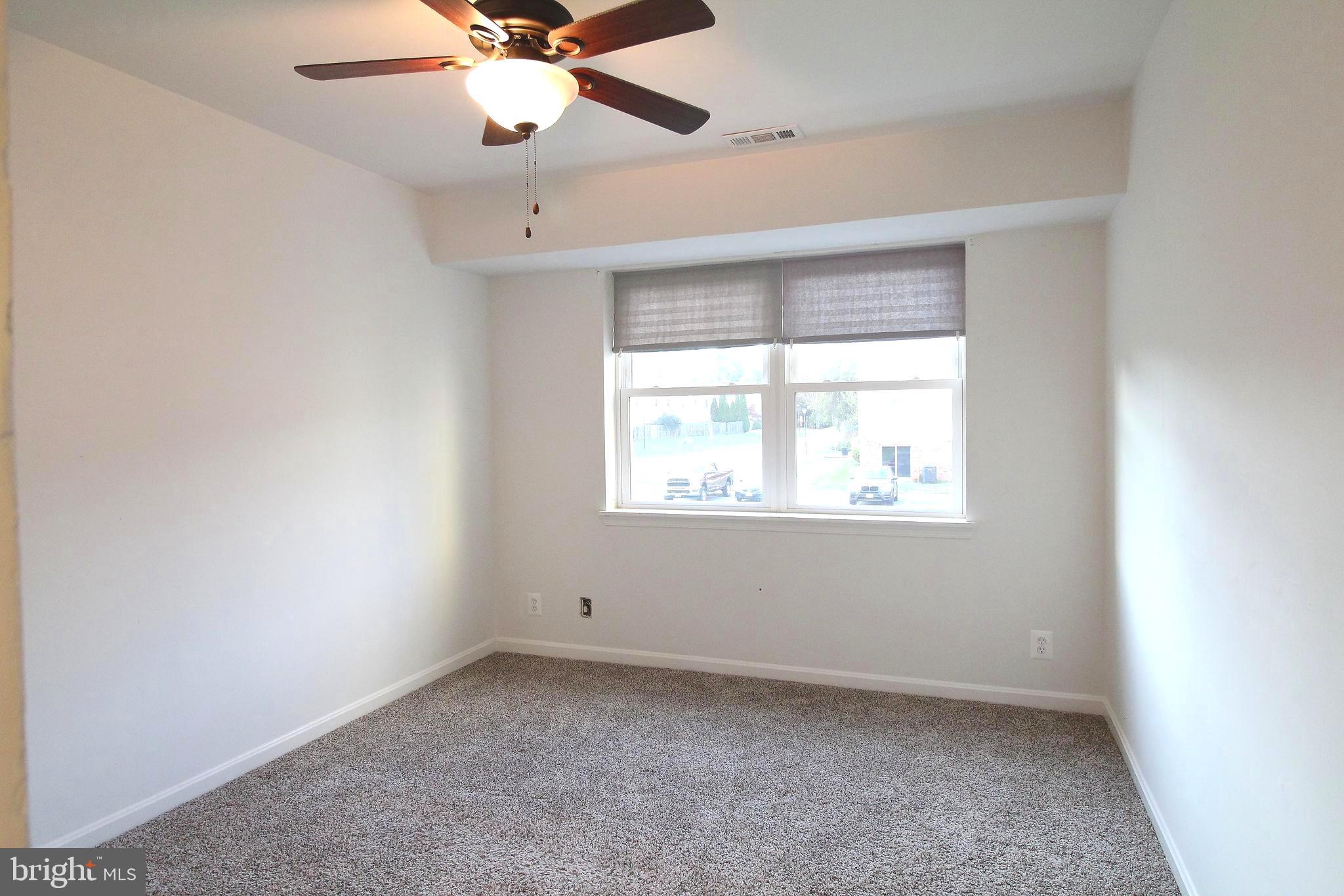 STAFFORD MEADOWS - Residential Lease