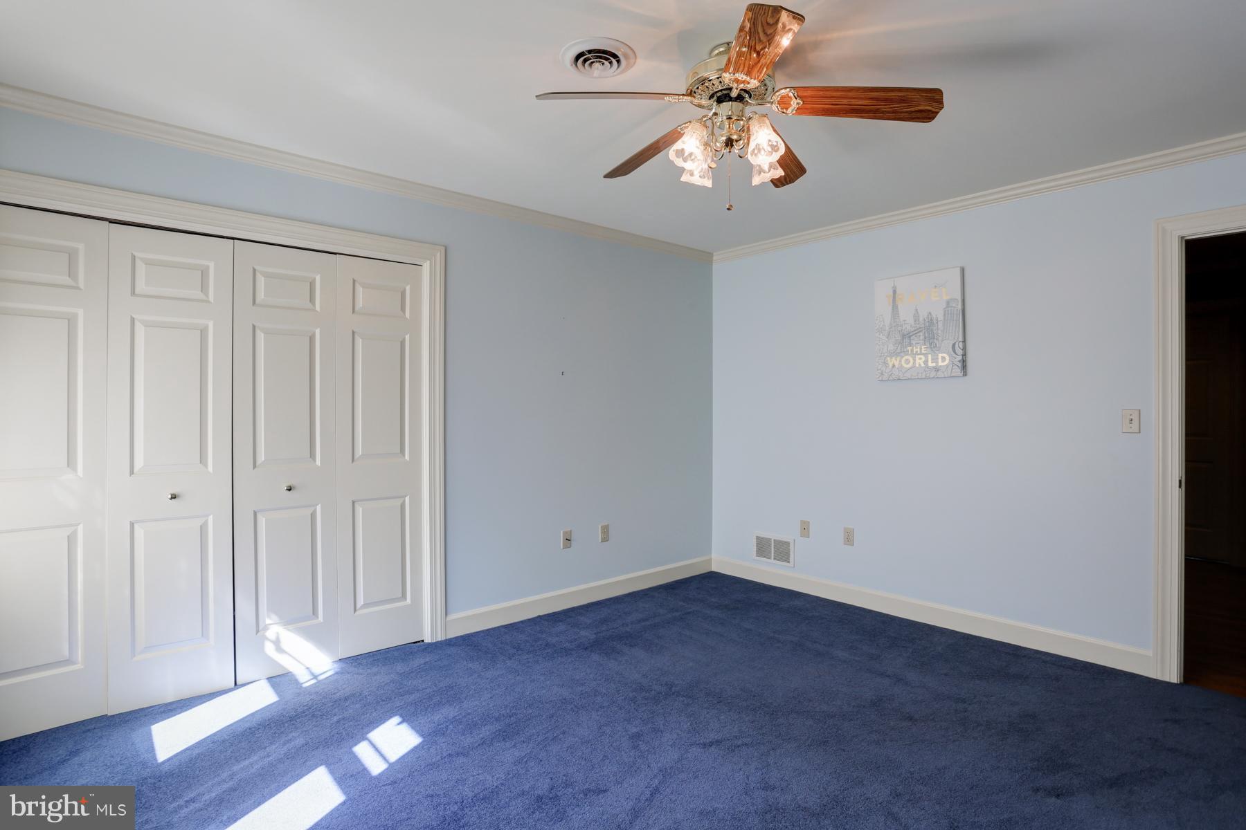 SENTRY WOODS - Residential