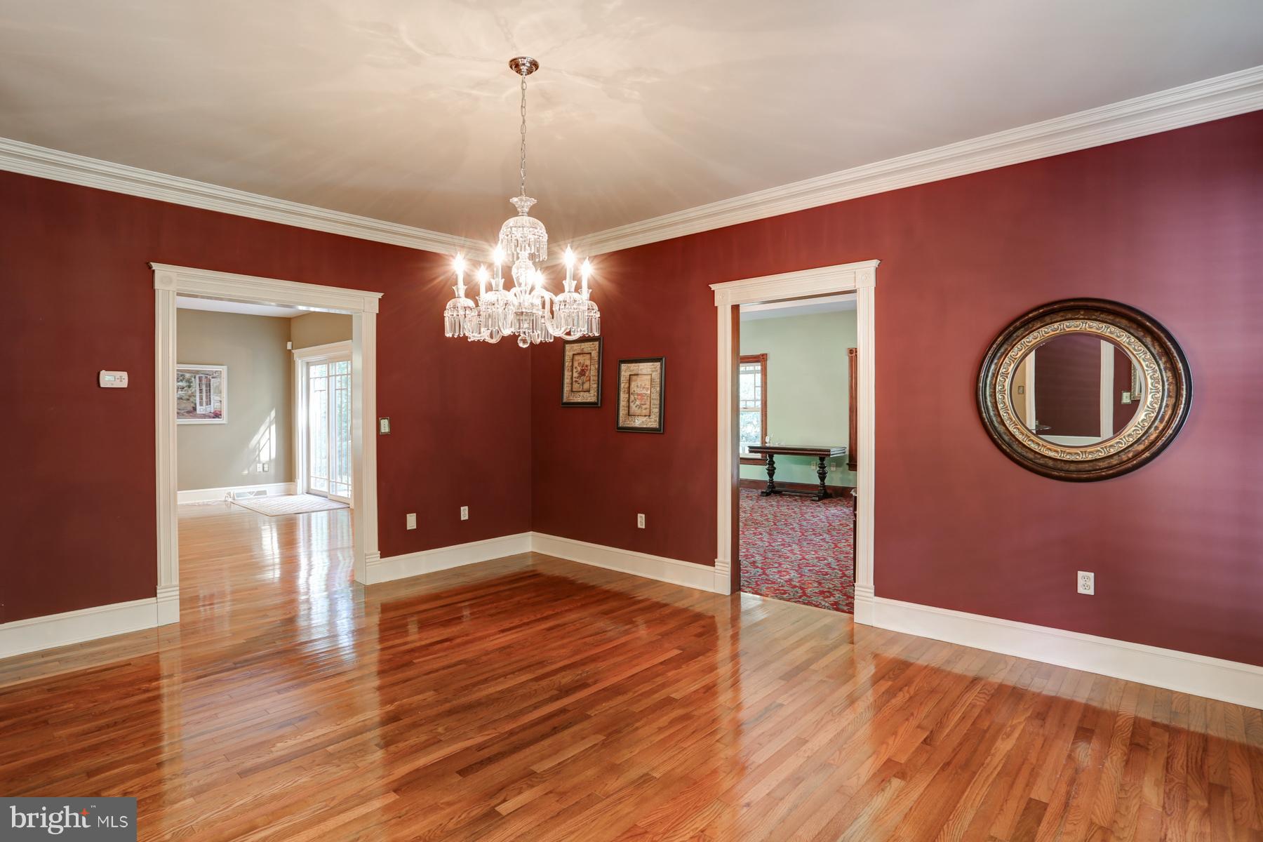 SENTRY WOODS - Residential