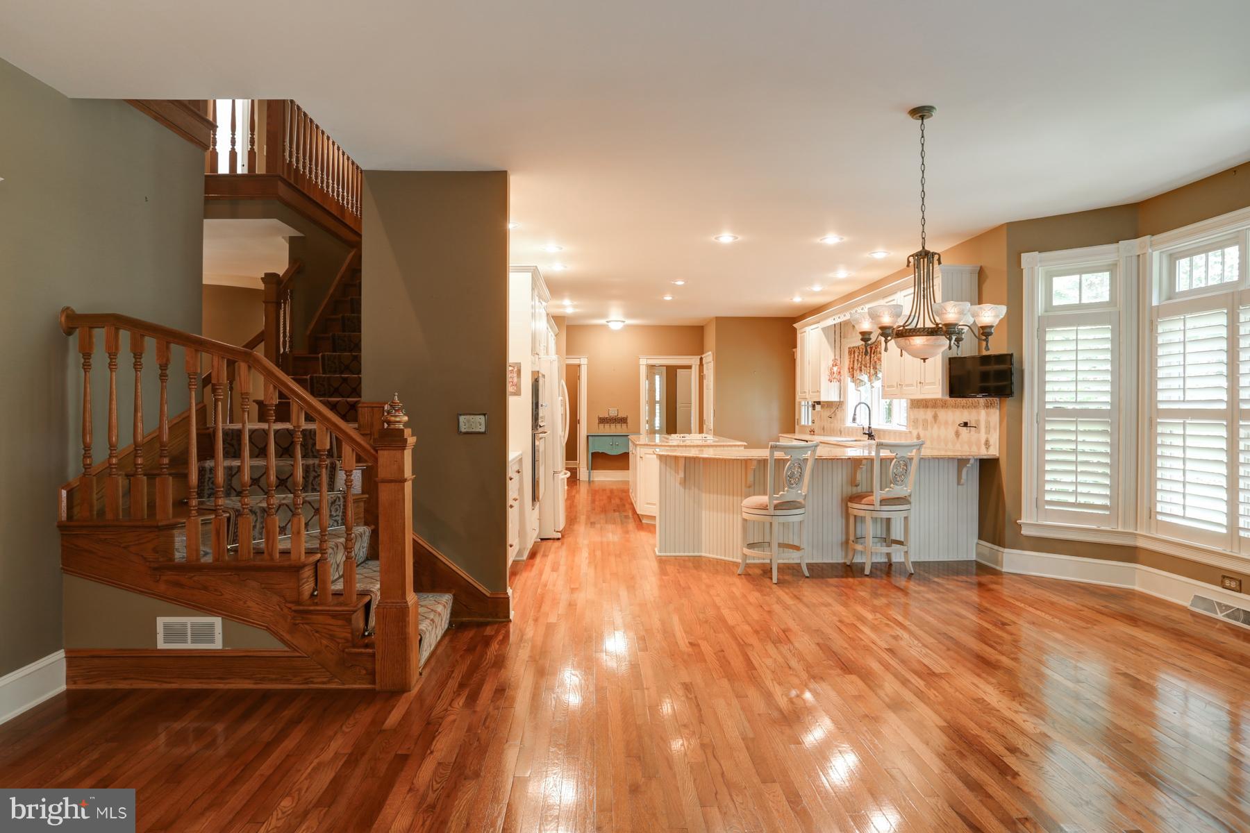 SENTRY WOODS - Residential