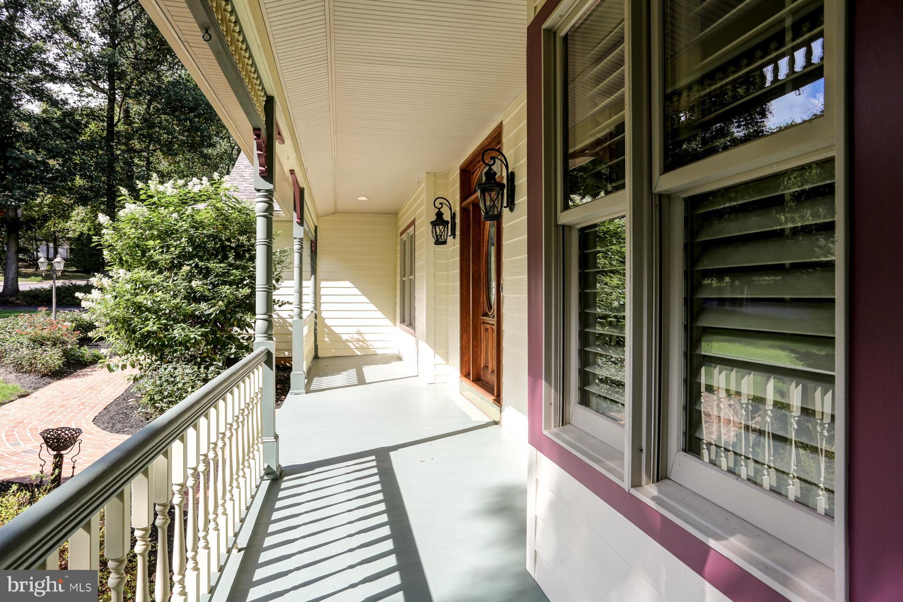 SENTRY WOODS - Residential