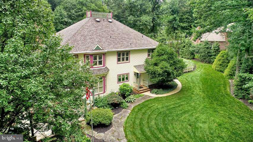 SENTRY WOODS - Residential