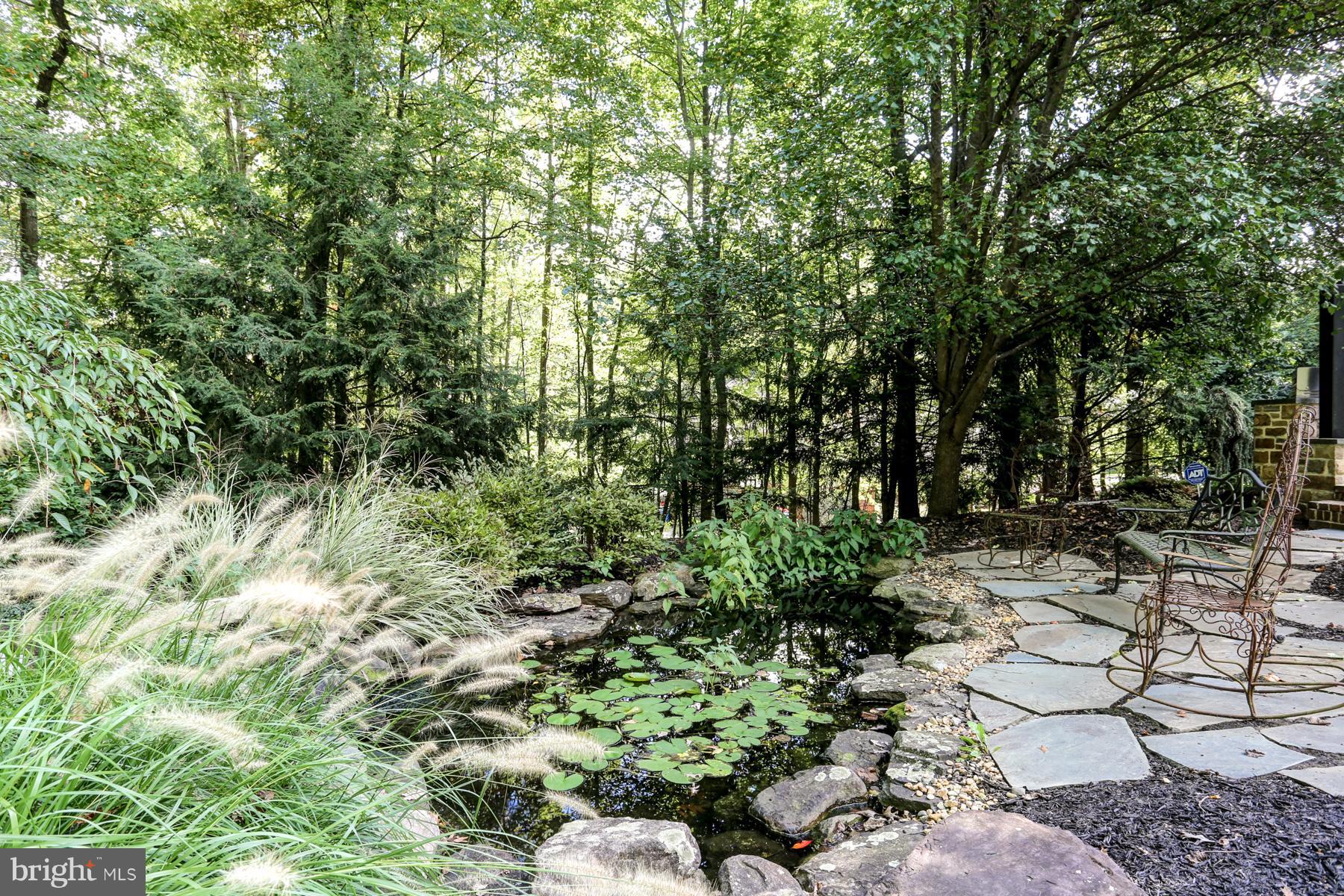 SENTRY WOODS - Residential