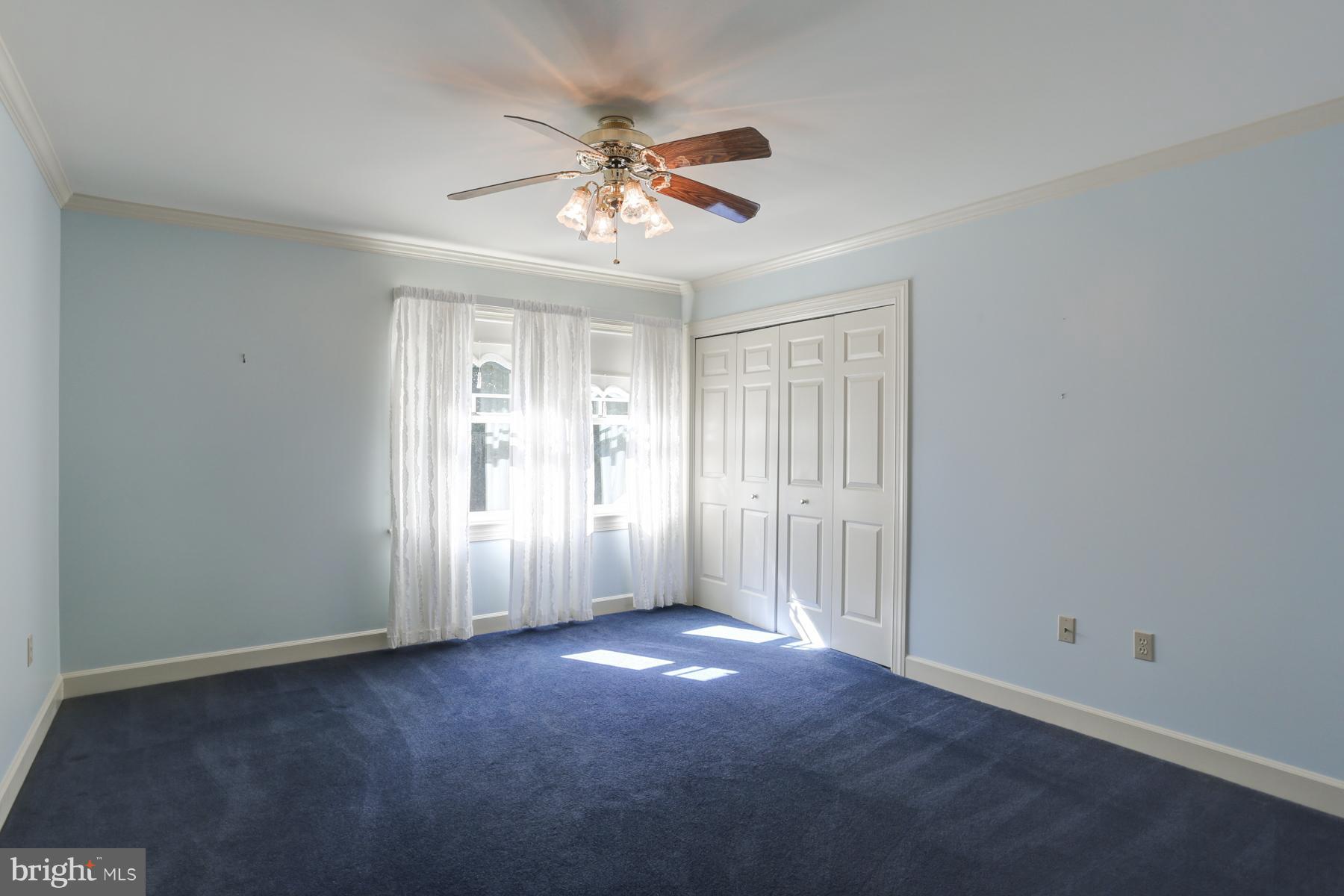 SENTRY WOODS - Residential