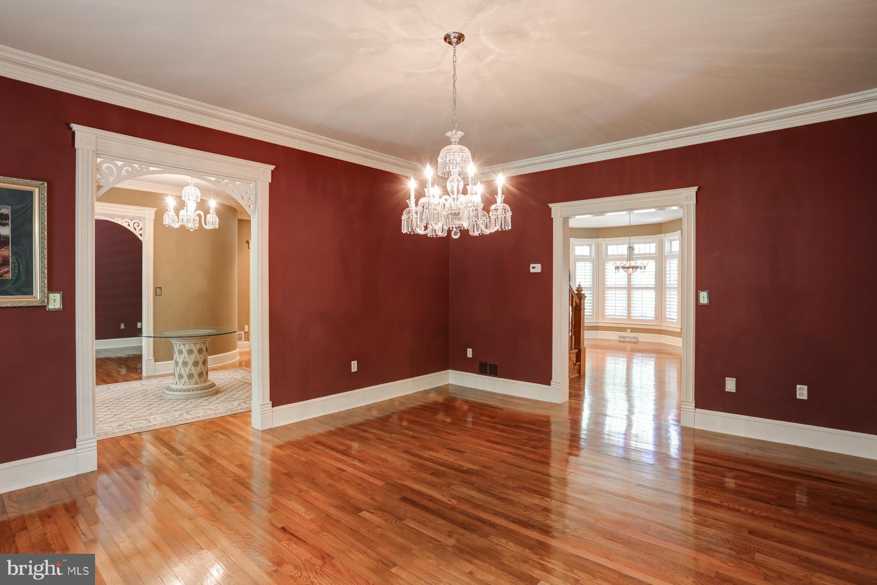 SENTRY WOODS - Residential