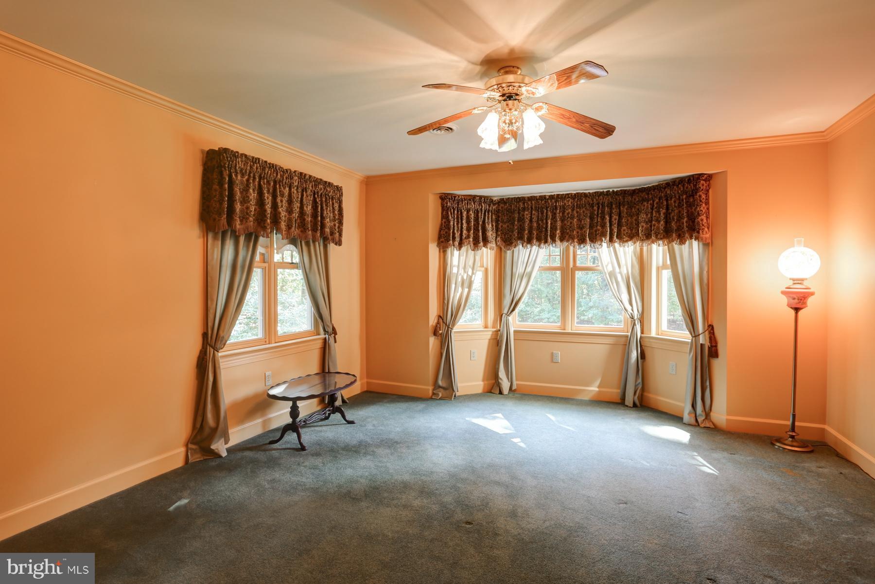 SENTRY WOODS - Residential