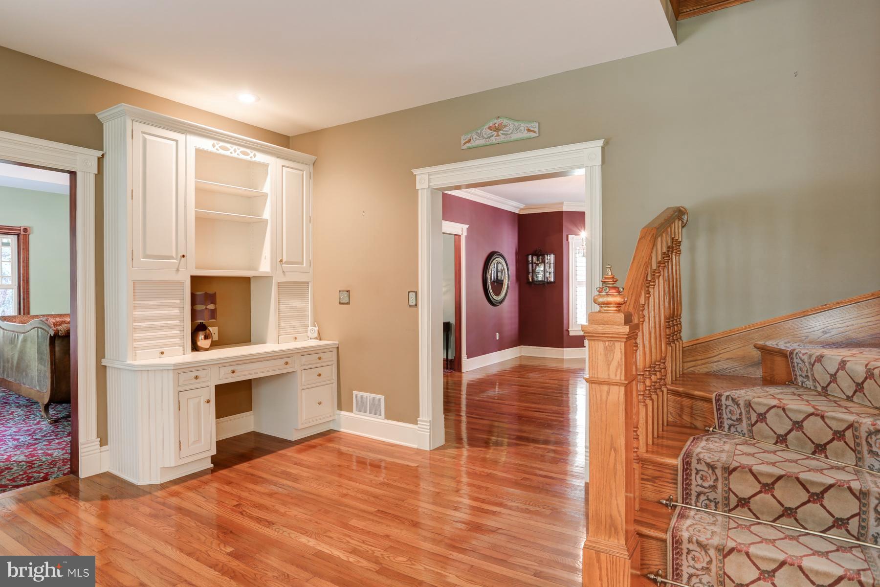 SENTRY WOODS - Residential