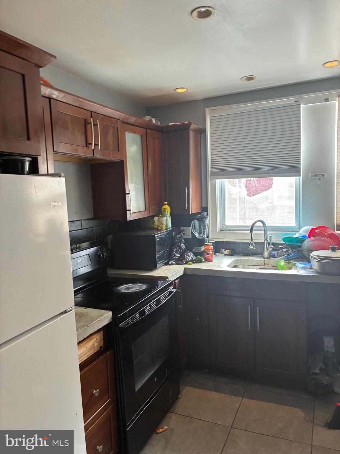 1814 PENFIELD STREET