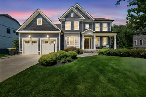 Photo of 6810 Broyhill Street, MCLEAN, VA 22101 (MLS # VAFX2326084)