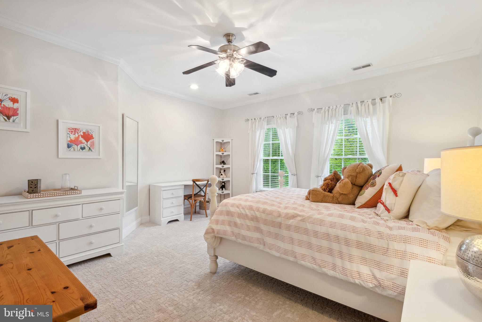 BIG BRANCH OVERLOOK - Residential