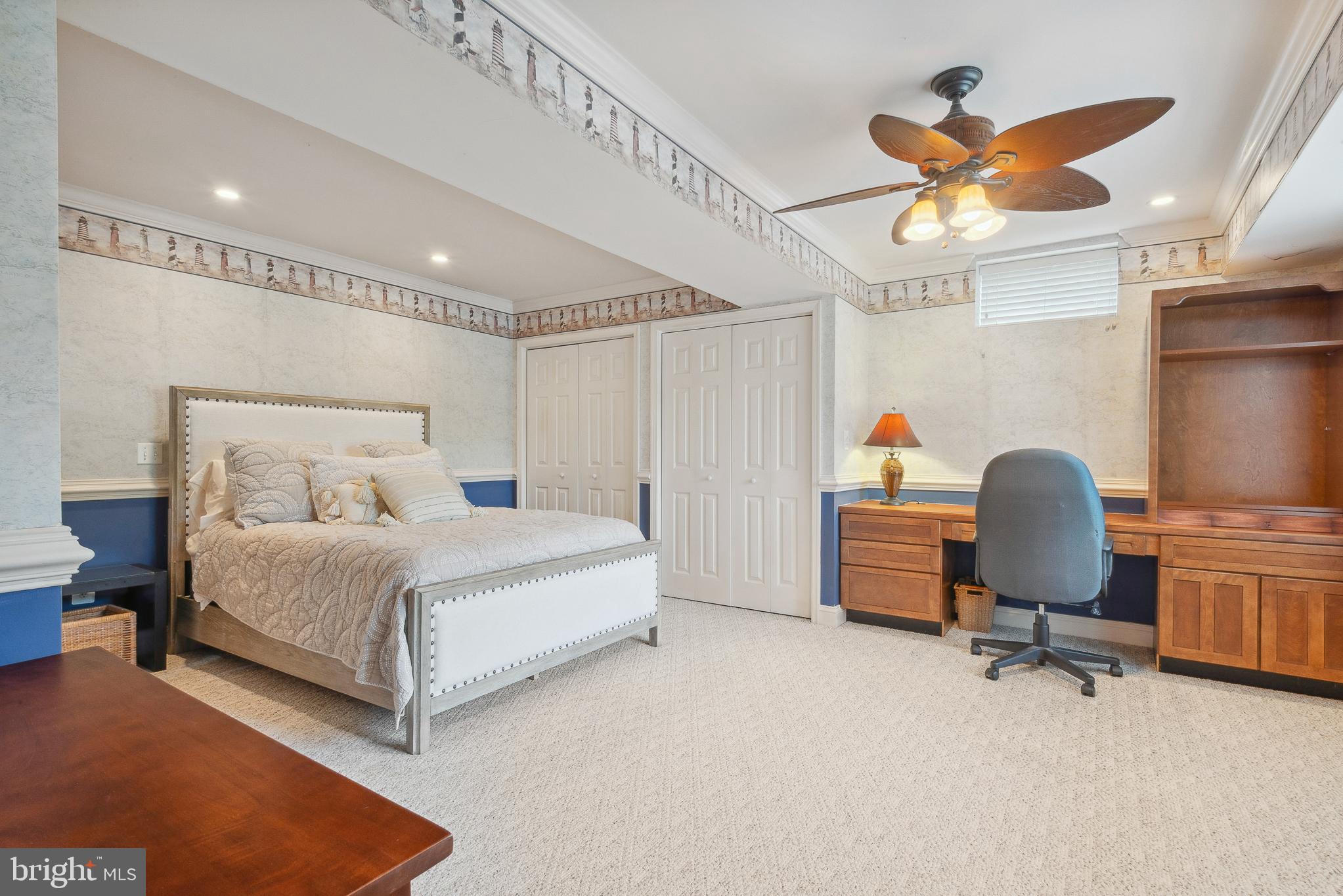 BIG BRANCH OVERLOOK - Residential