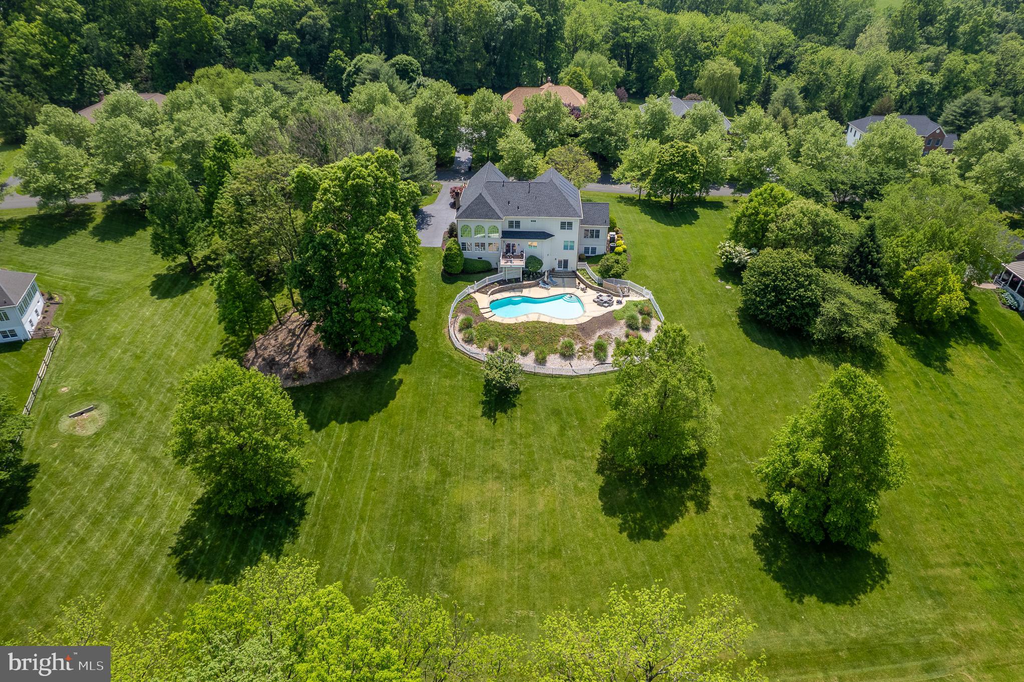 BIG BRANCH OVERLOOK - Residential