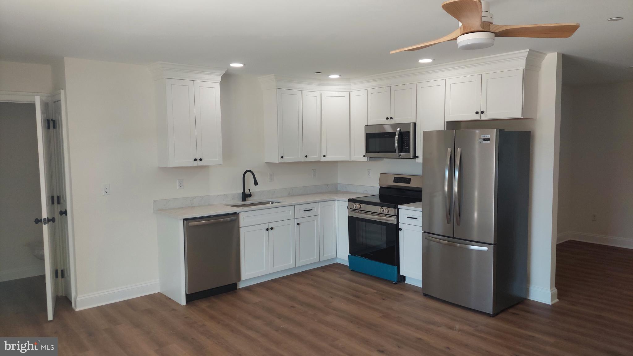 WARWICK CROSSING - Residential