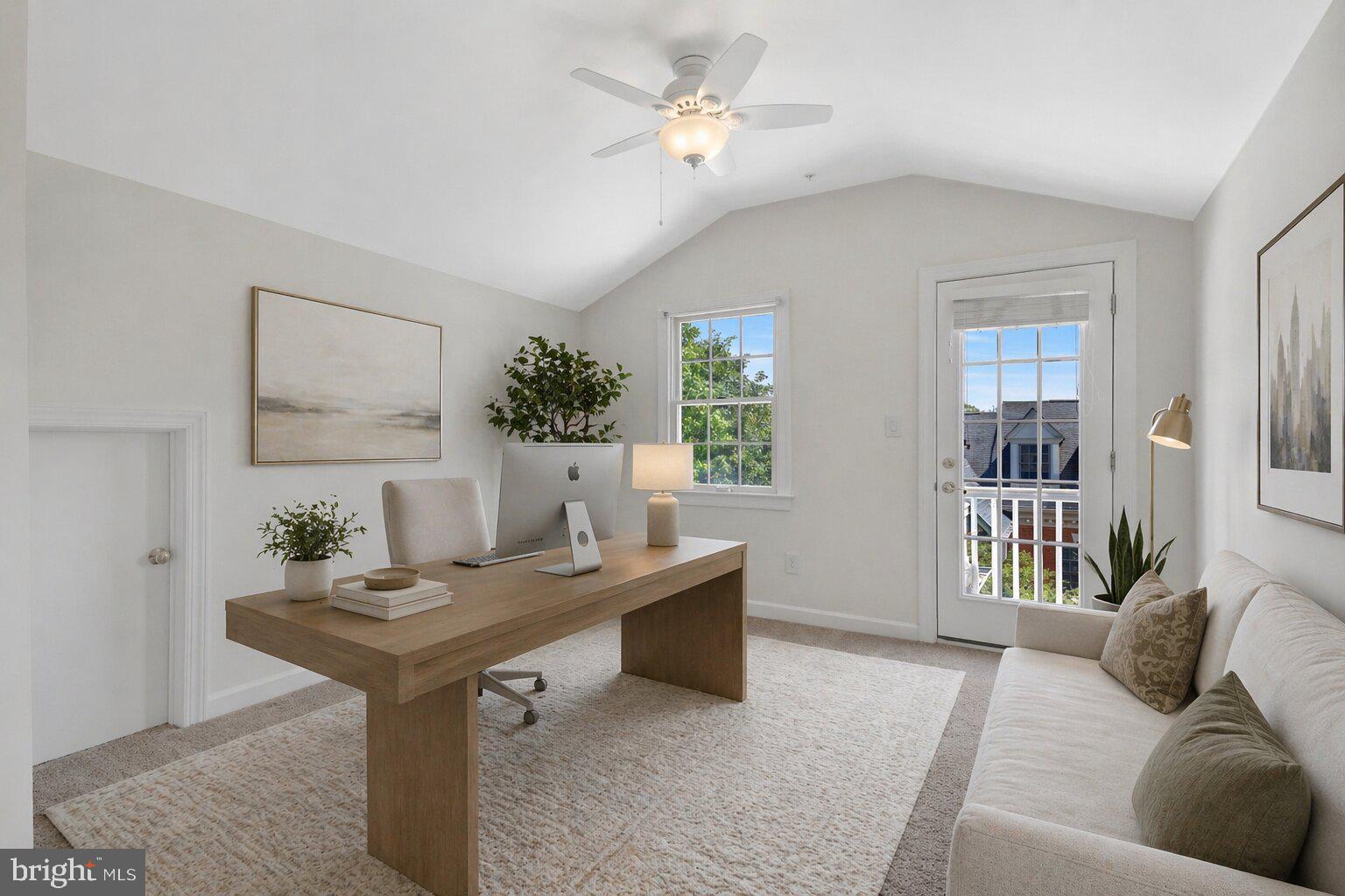 MCLEAN PLACE - Residential